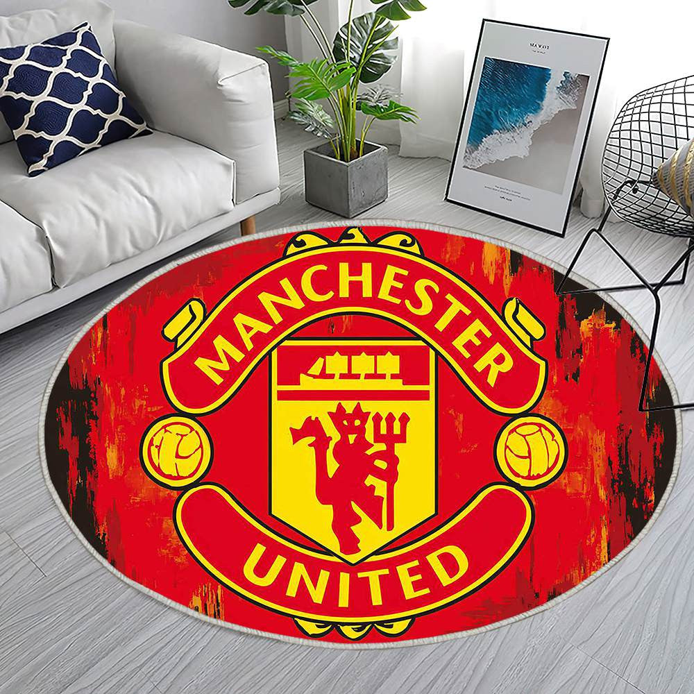 Tapis Manchester United Rouge Élégant à offrir – une déco football qui donne du caractère à la salle de jeu