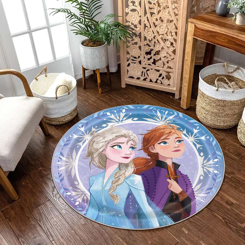 Elsa et Anna personnages de La Reine des Neiges 5